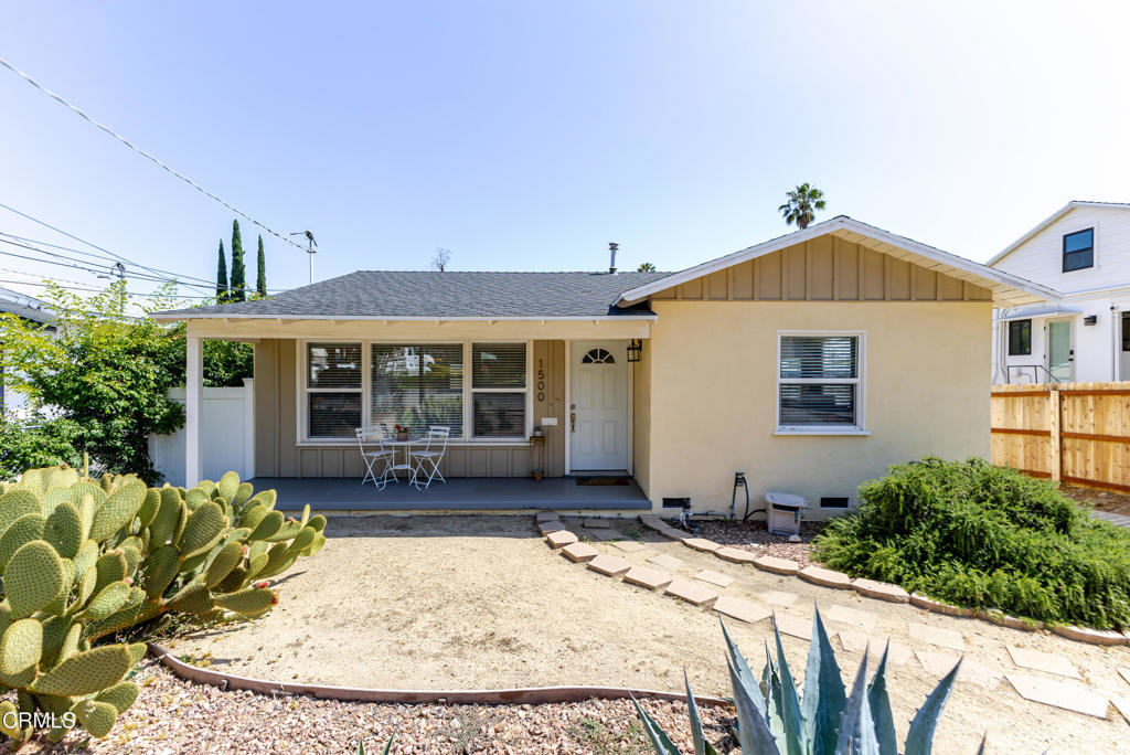 1498 E Topeka Street