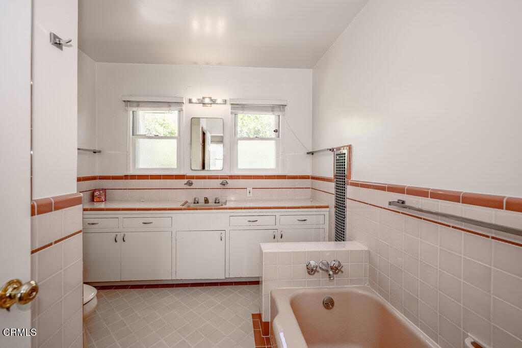 1488 Kensington Road