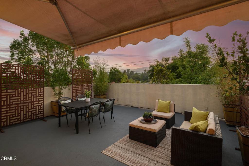 4531 El Camino Corto