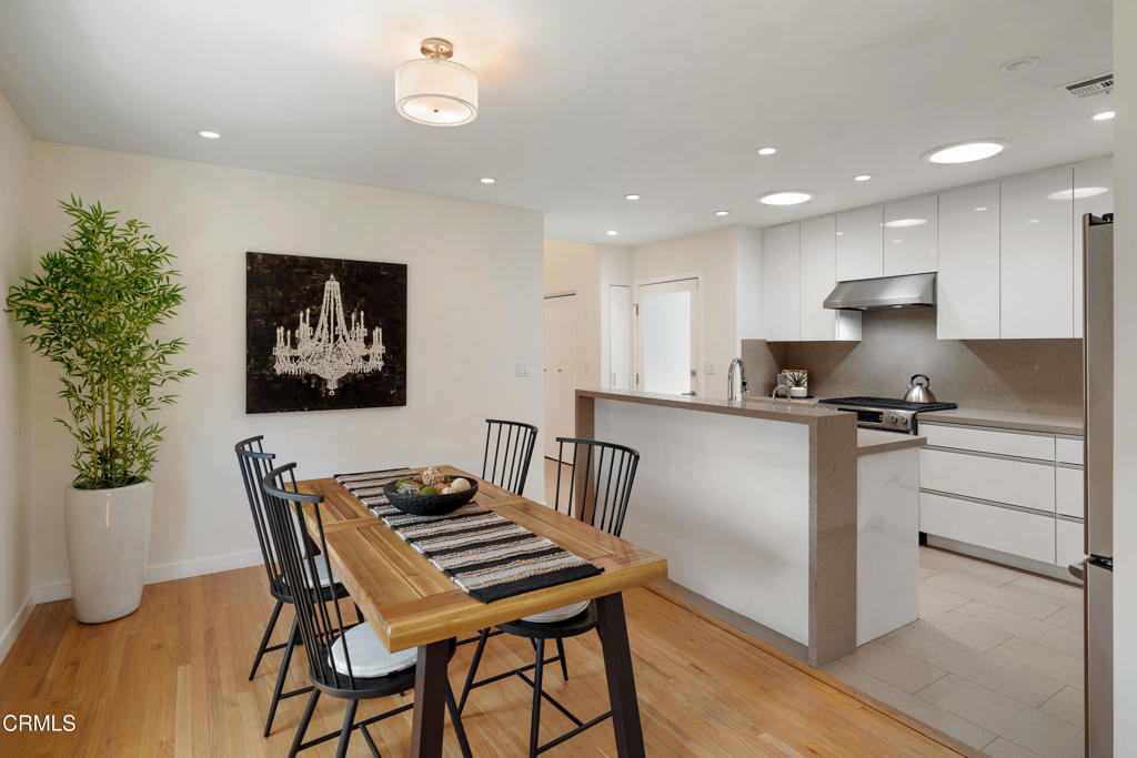 4531 El Camino Corto