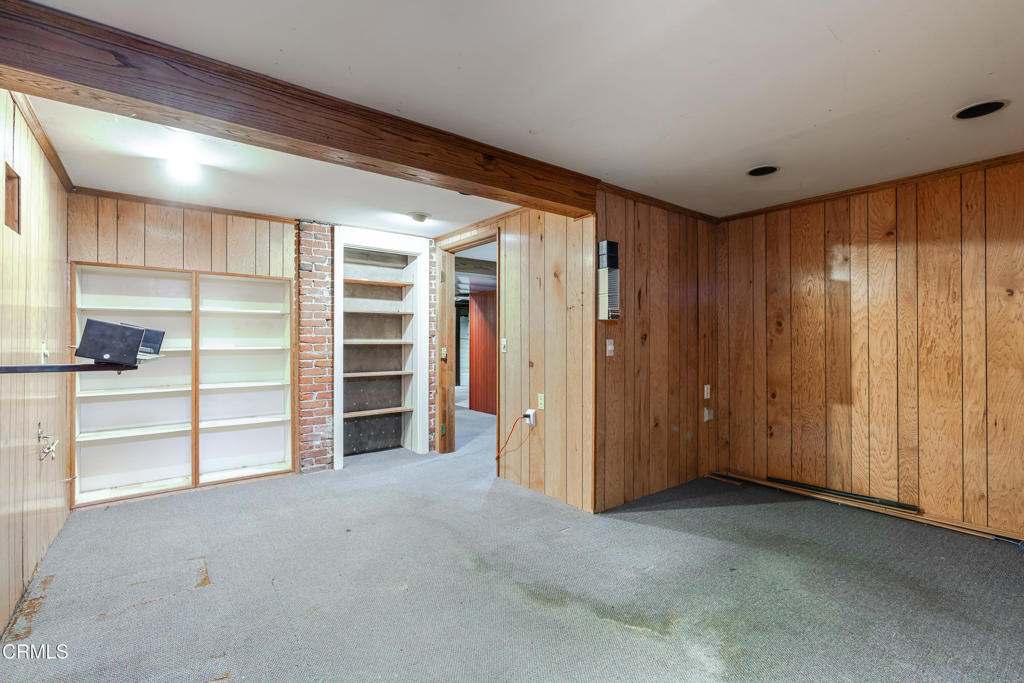 748 S El Molino Avenue