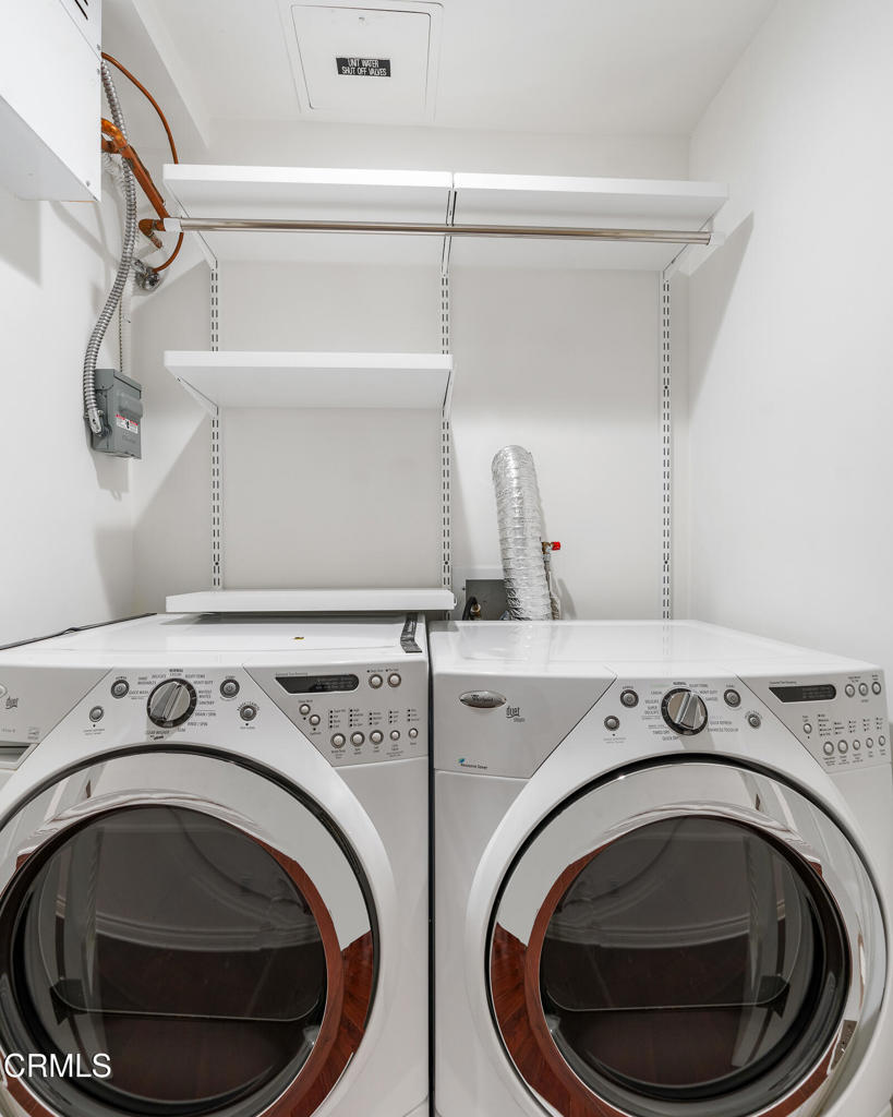 250 S De Lacey Avenue 402A