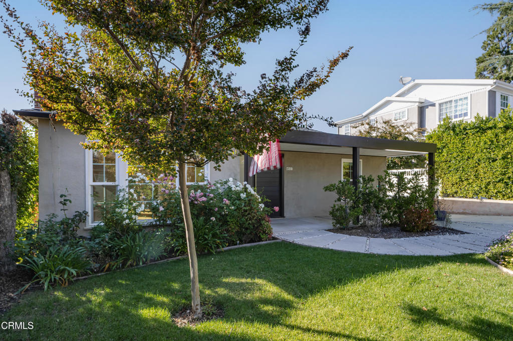 4531 El Camino Corto