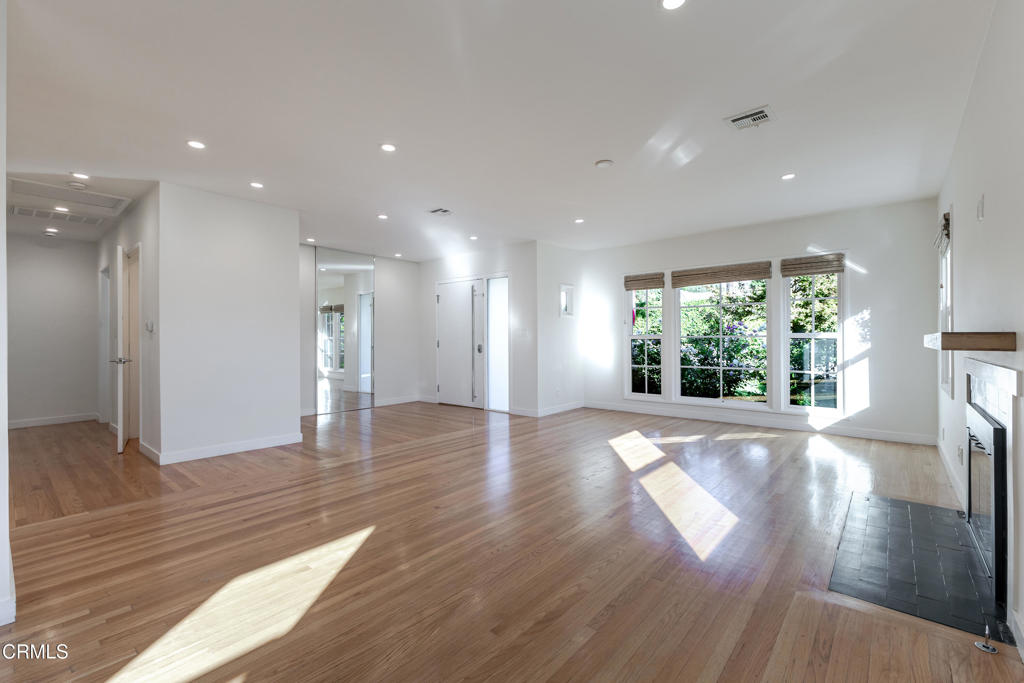 4531 El Camino Corto