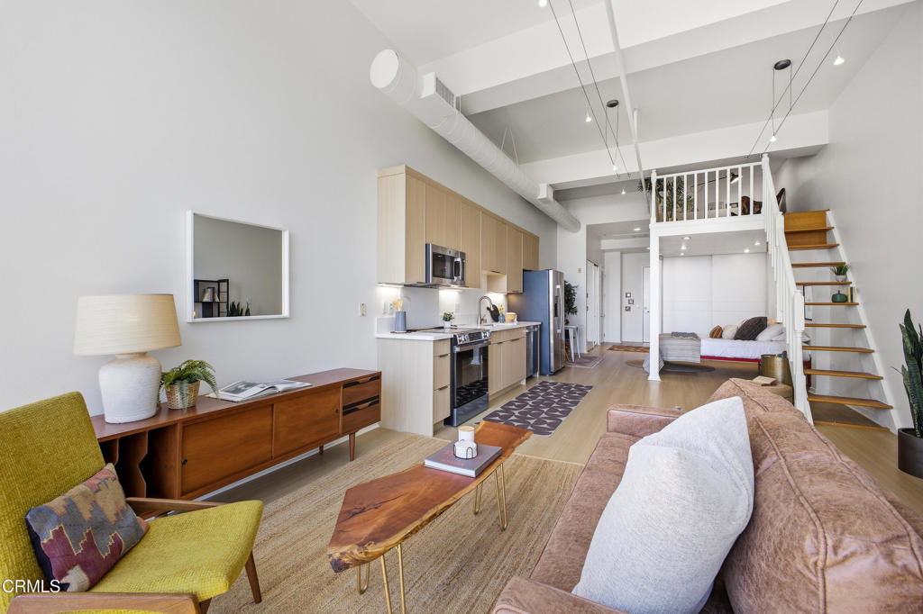 175 S Lake Avenue 314