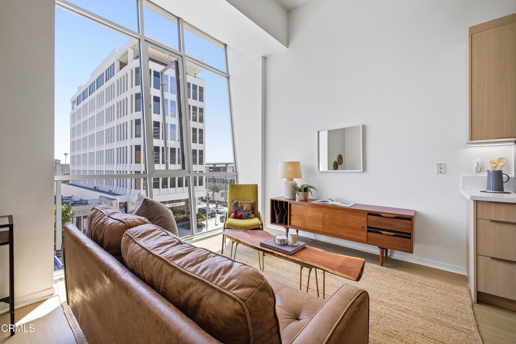 175 S Lake Avenue 314