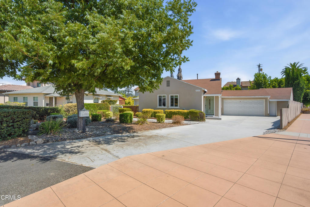 9000 Callita Street