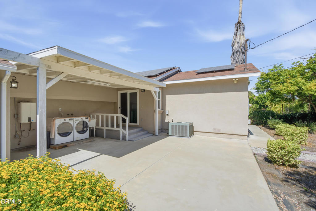 9000 Callita Street