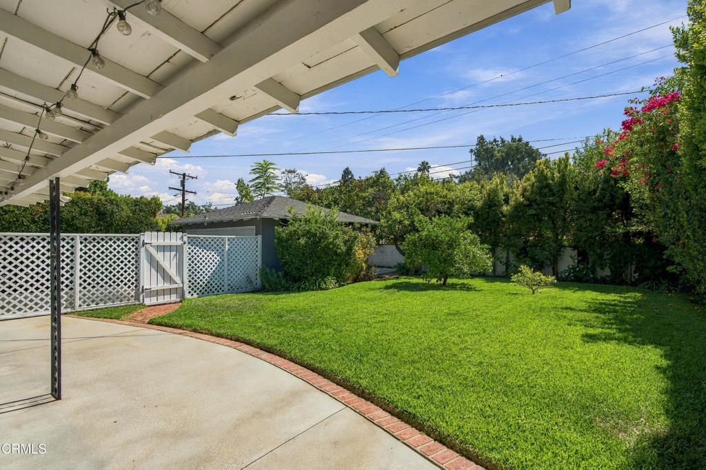 3586 Mountain View