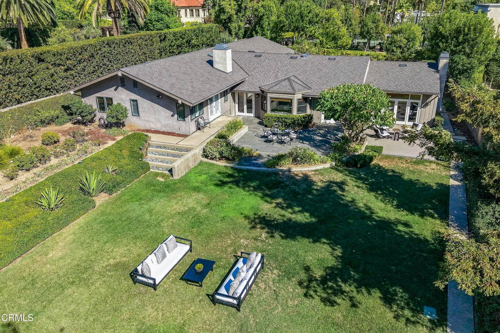 577 Woodland Pasadena Ca Us 91106 P1 29305