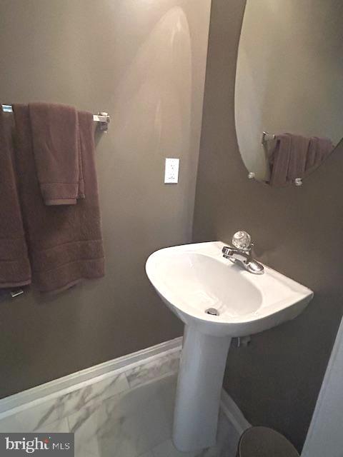 206 Quiet Ridge Ct