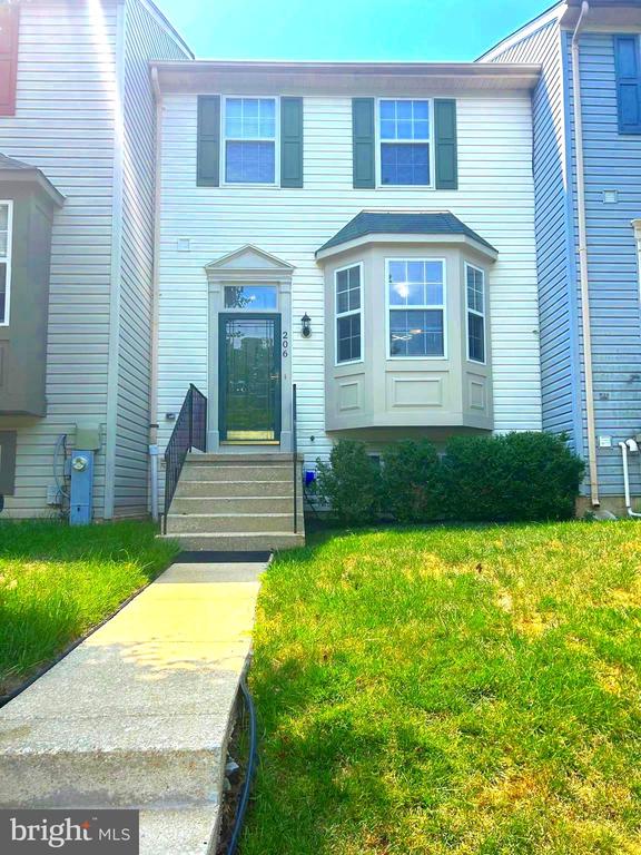 206 Quiet Ridge Ct