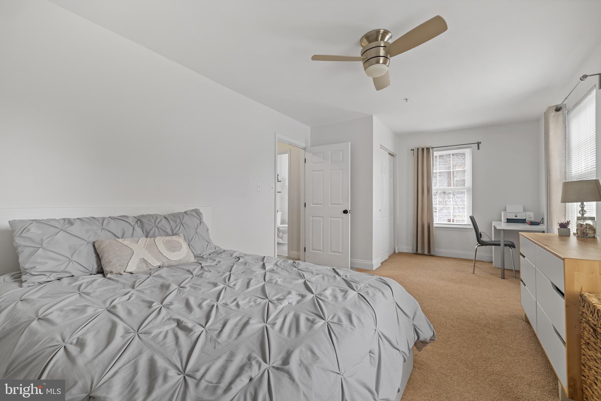 8712 Salinas Ct