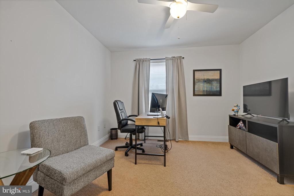8712 Salinas Ct