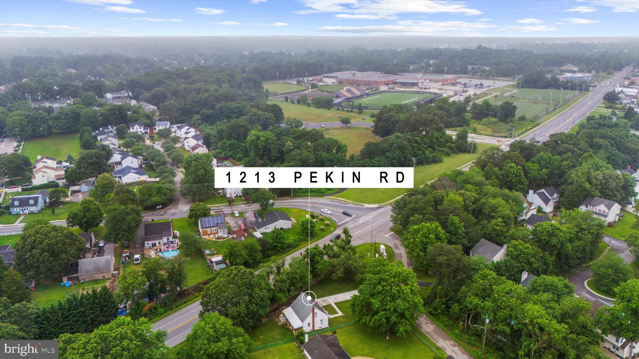 1213 PEKIN ROAD