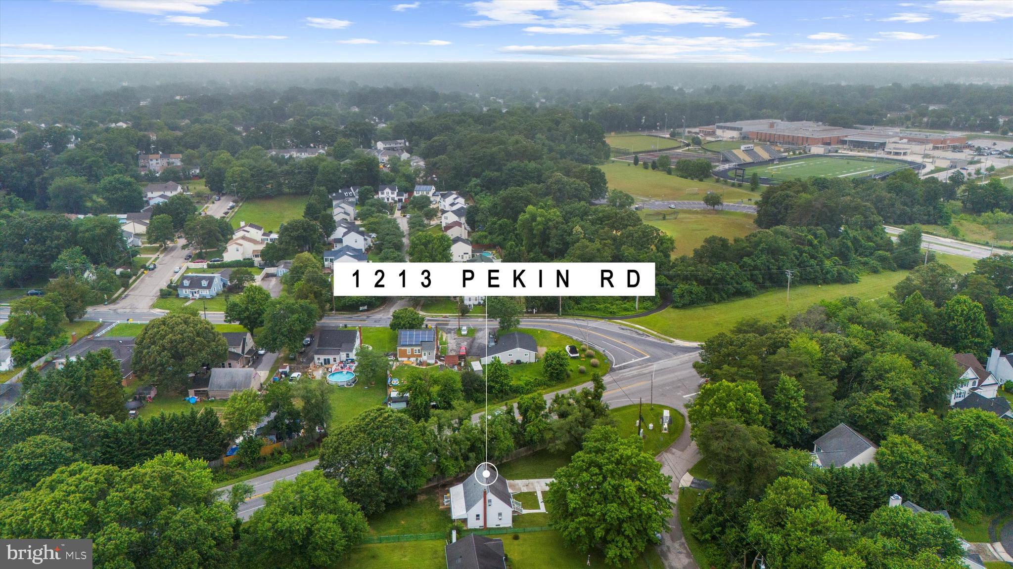 1213 PEKIN ROAD
