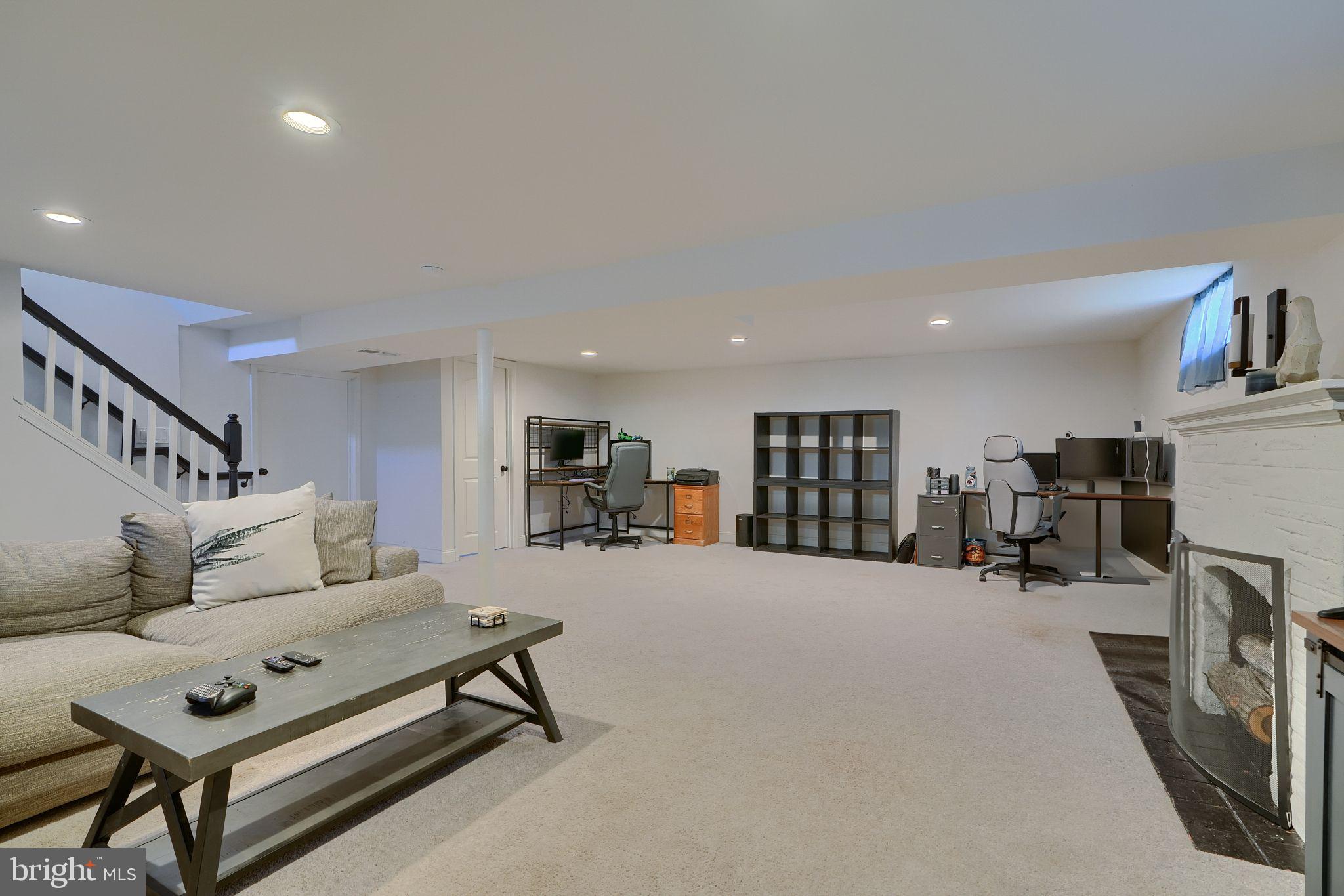 3317 Kerry Rd