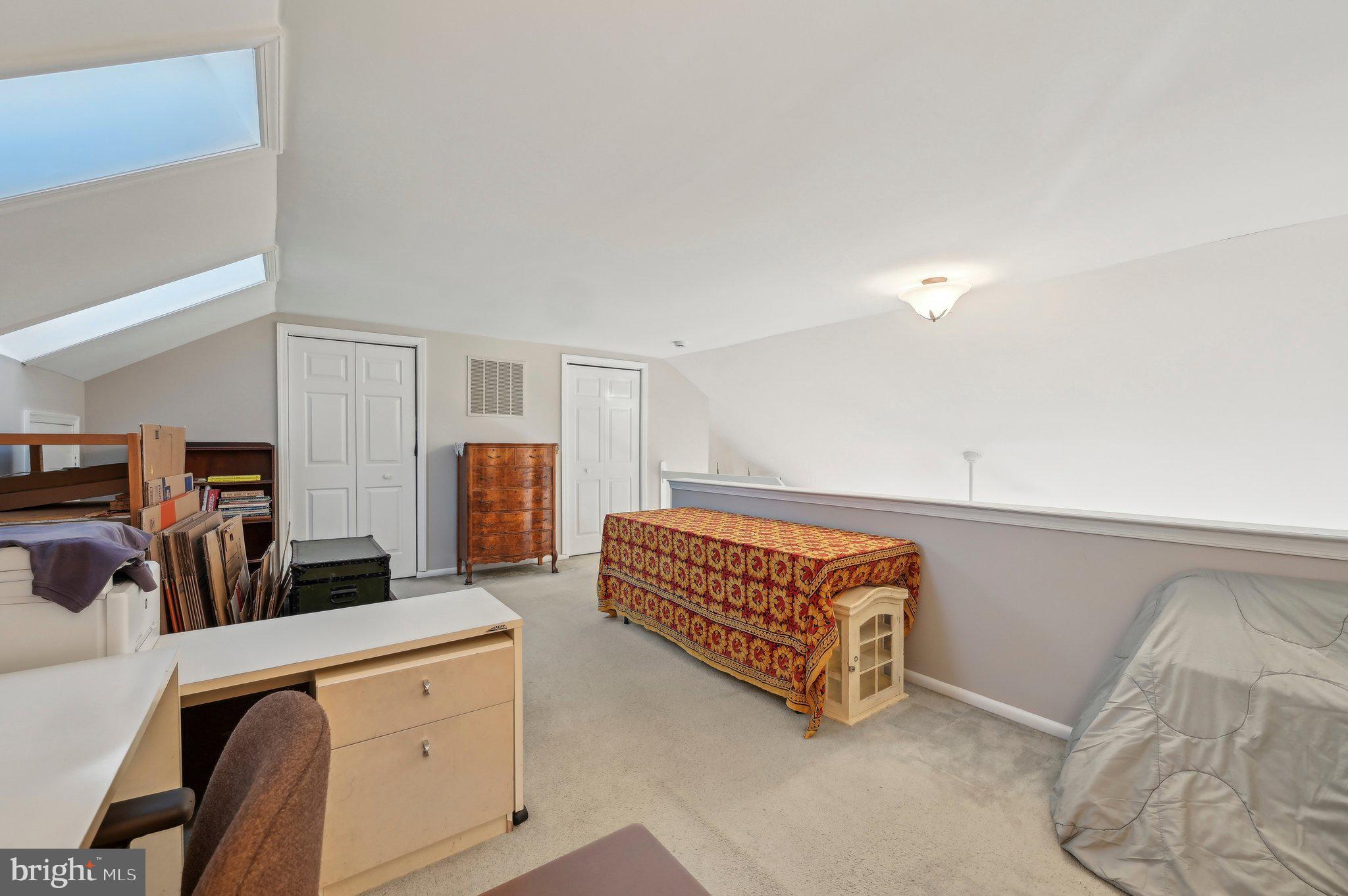 27 Victoria Falls Ct