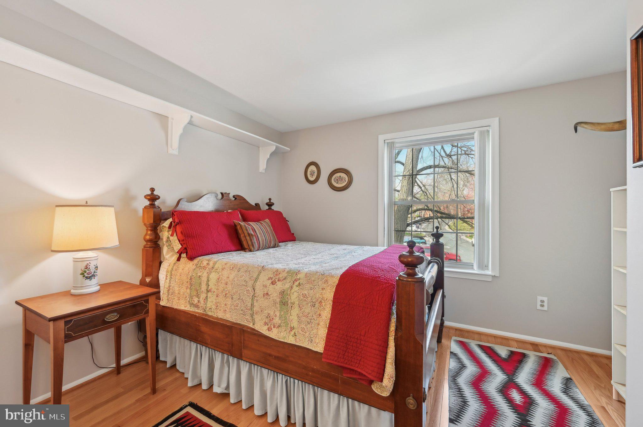 27 Victoria Falls Ct