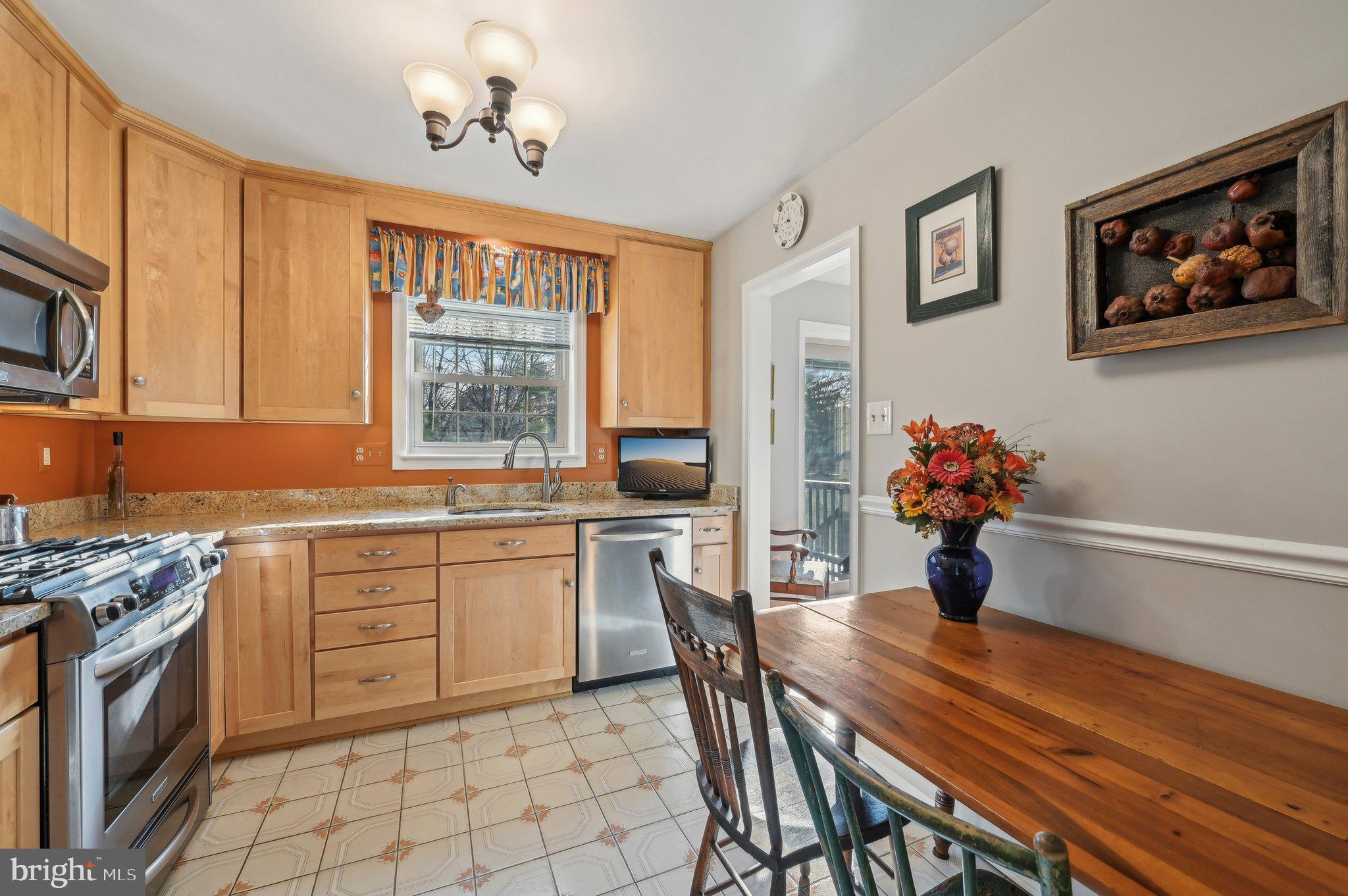 27 Victoria Falls Ct