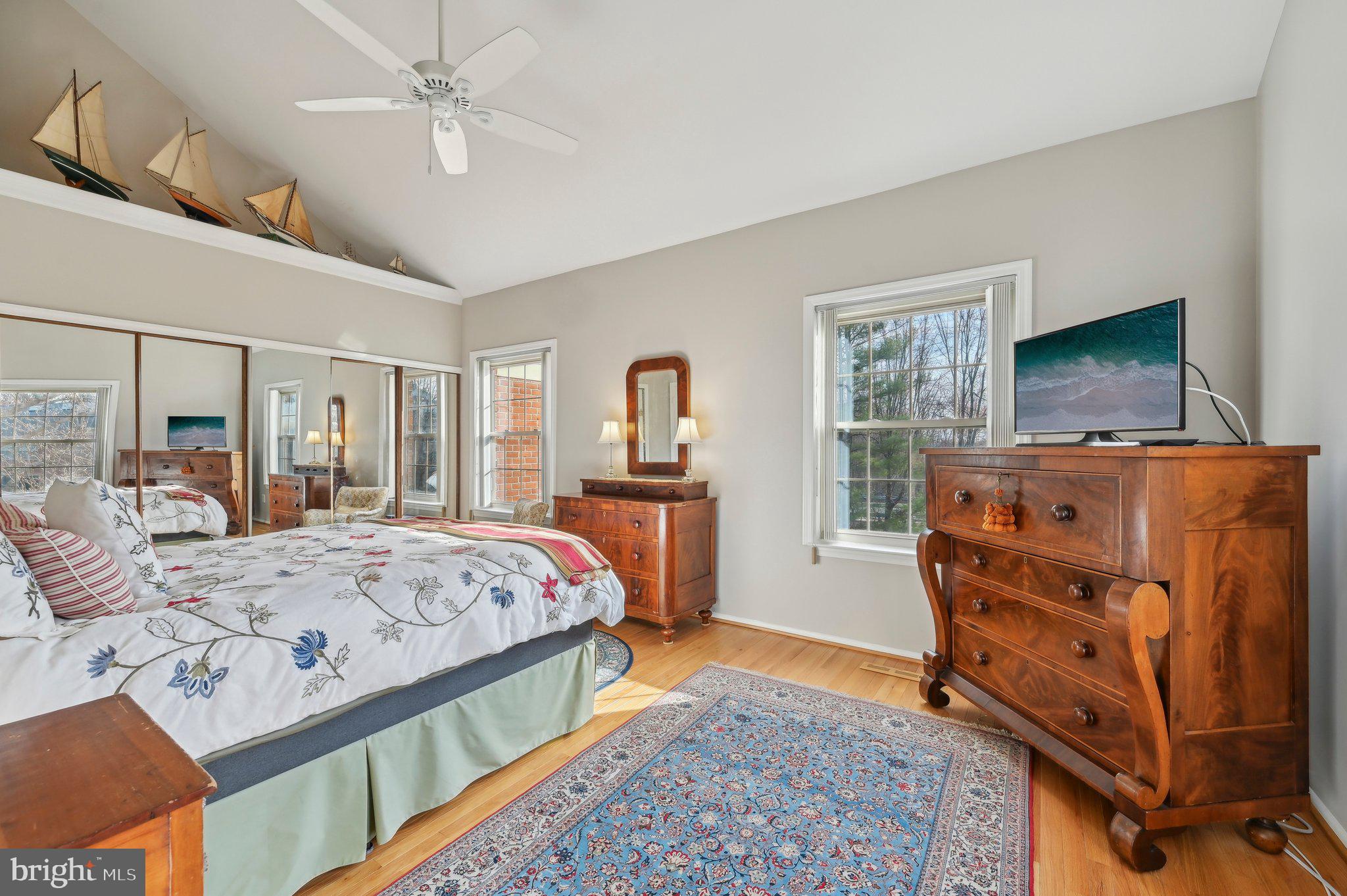27 Victoria Falls Ct