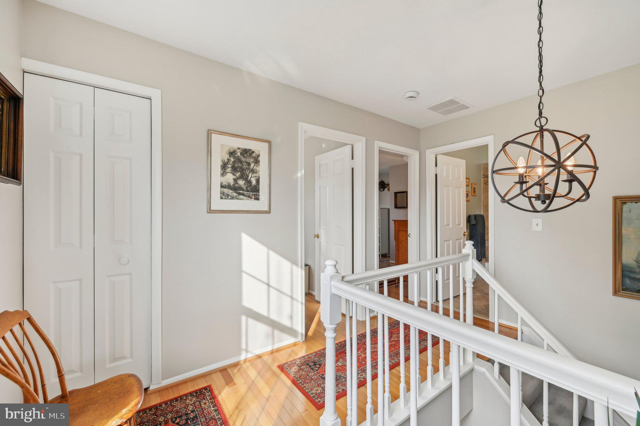 27 Victoria Falls Ct