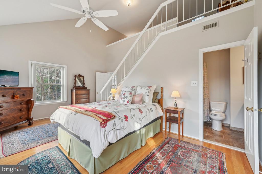 27 Victoria Falls Ct