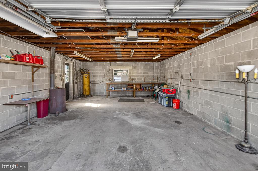 3009 SALISBURY AVENUE