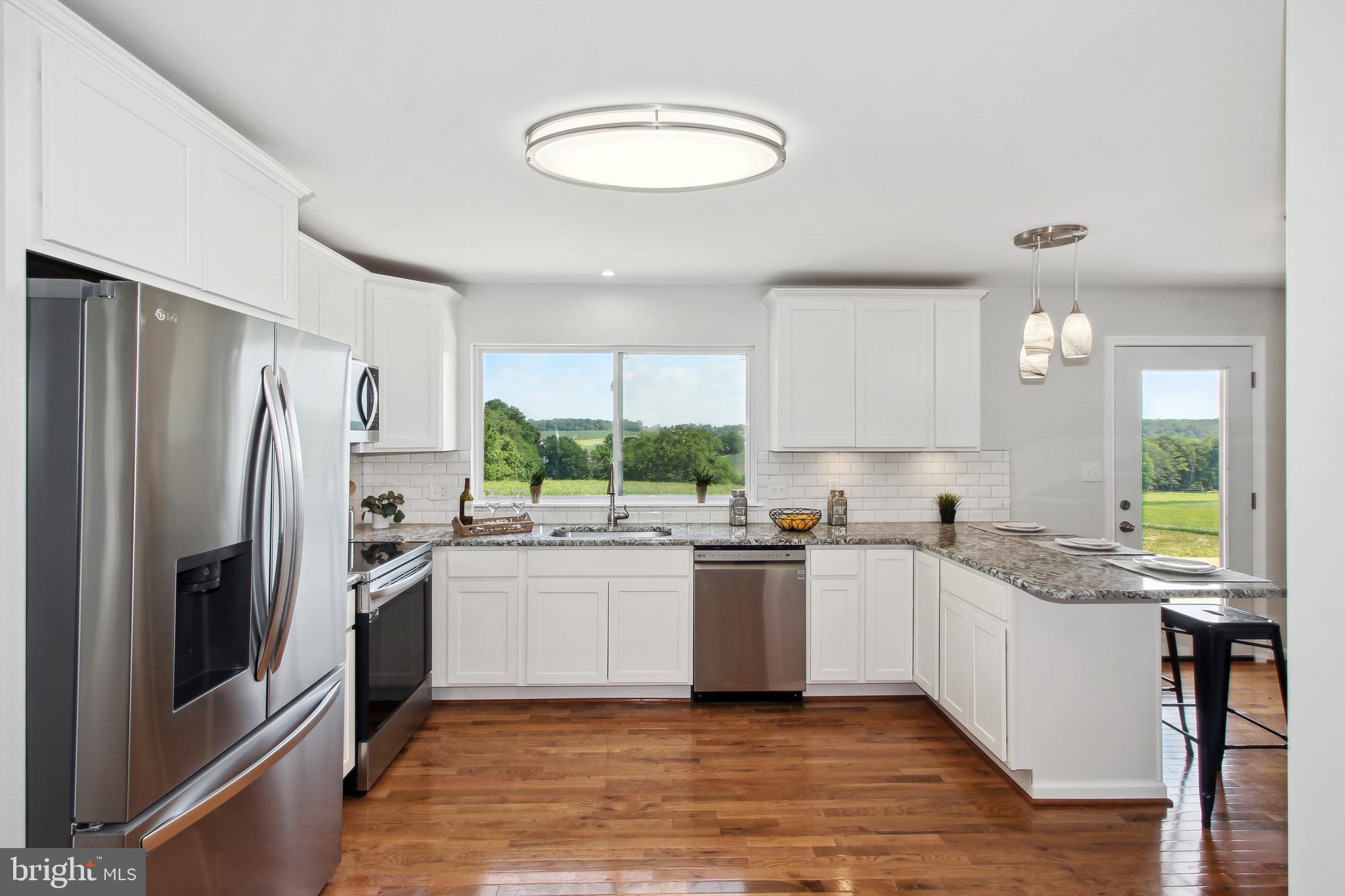 2122 Uniontown Rd