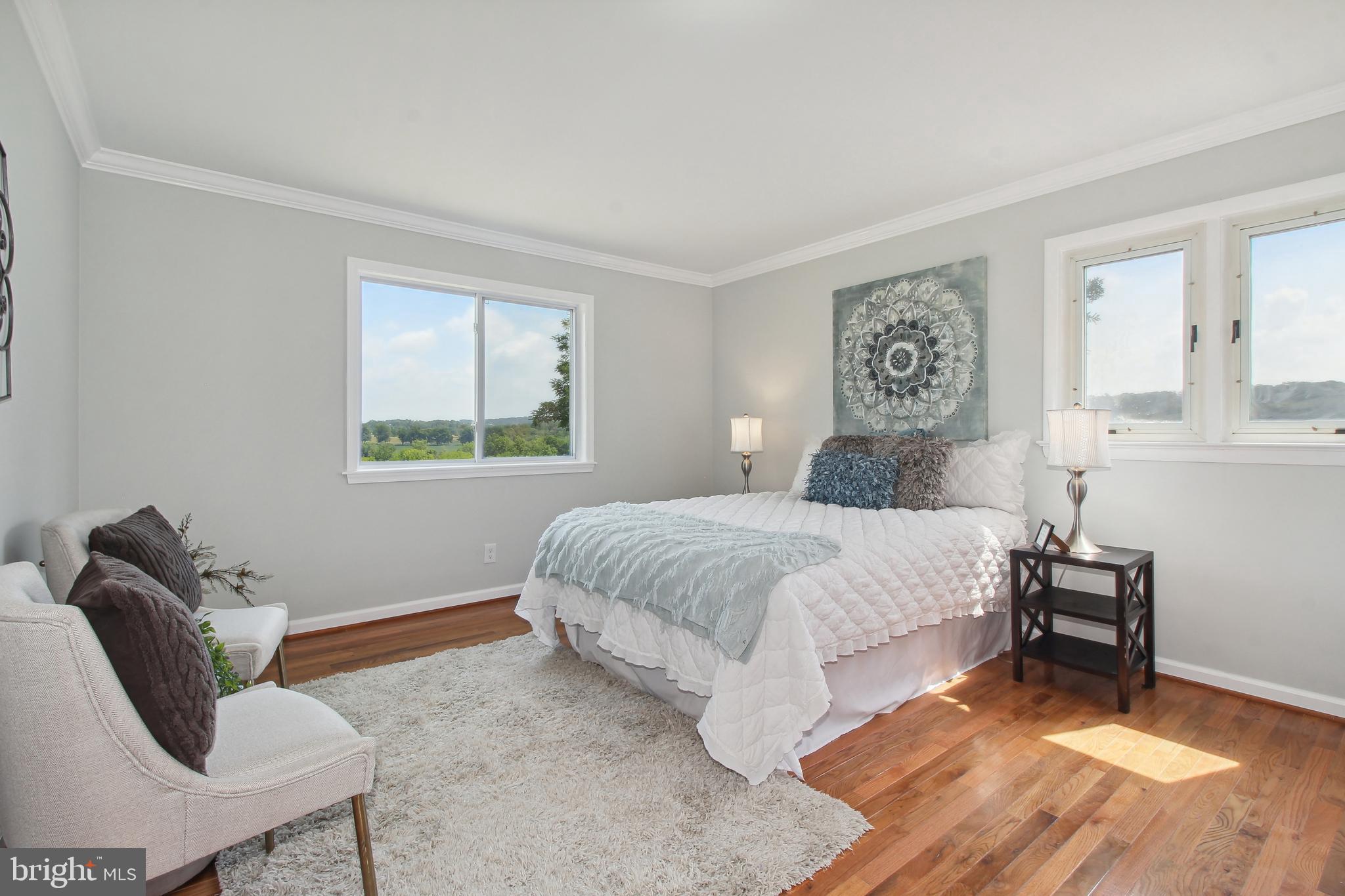 2122 Uniontown Rd
