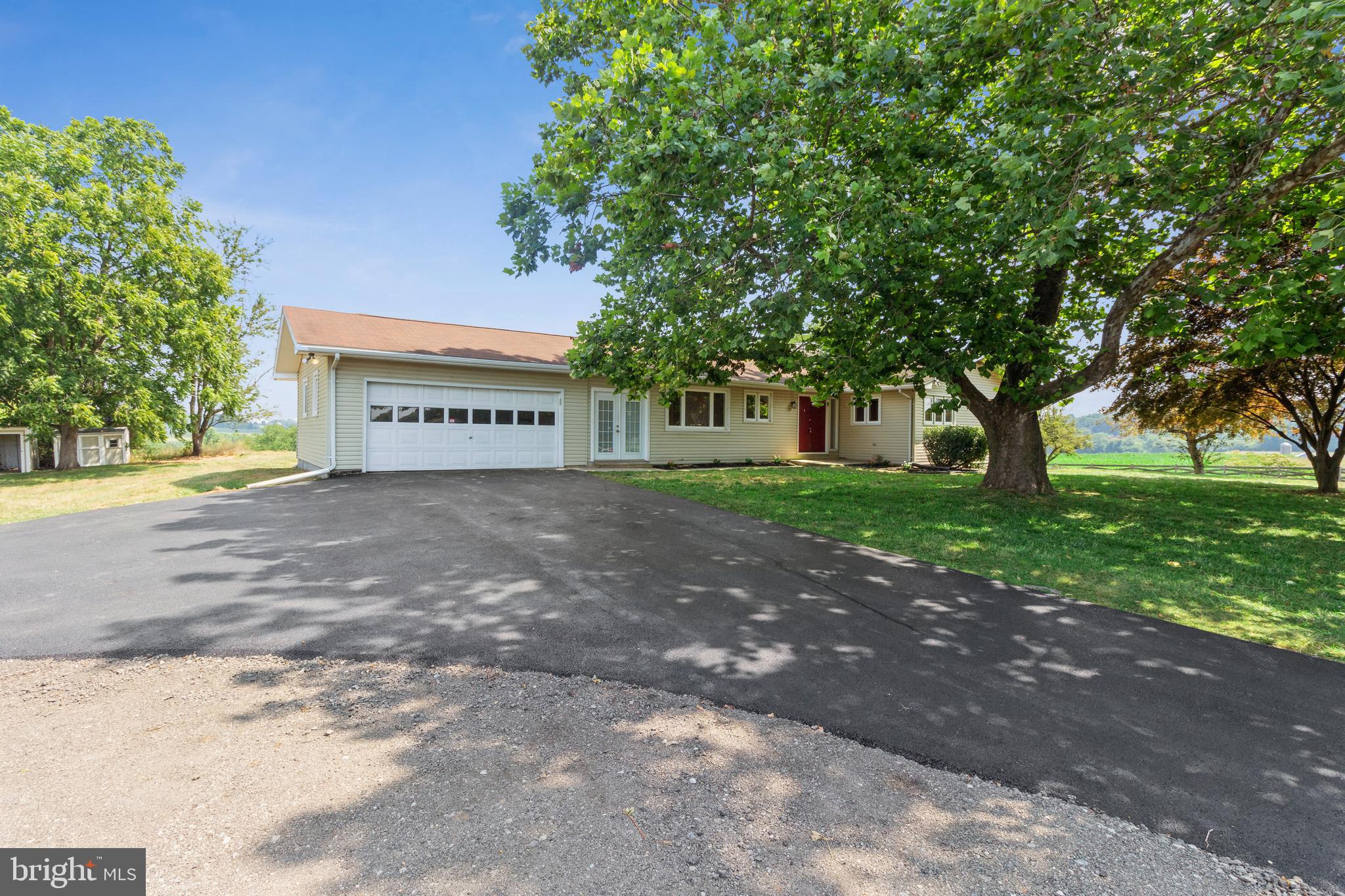 2122 Uniontown Rd