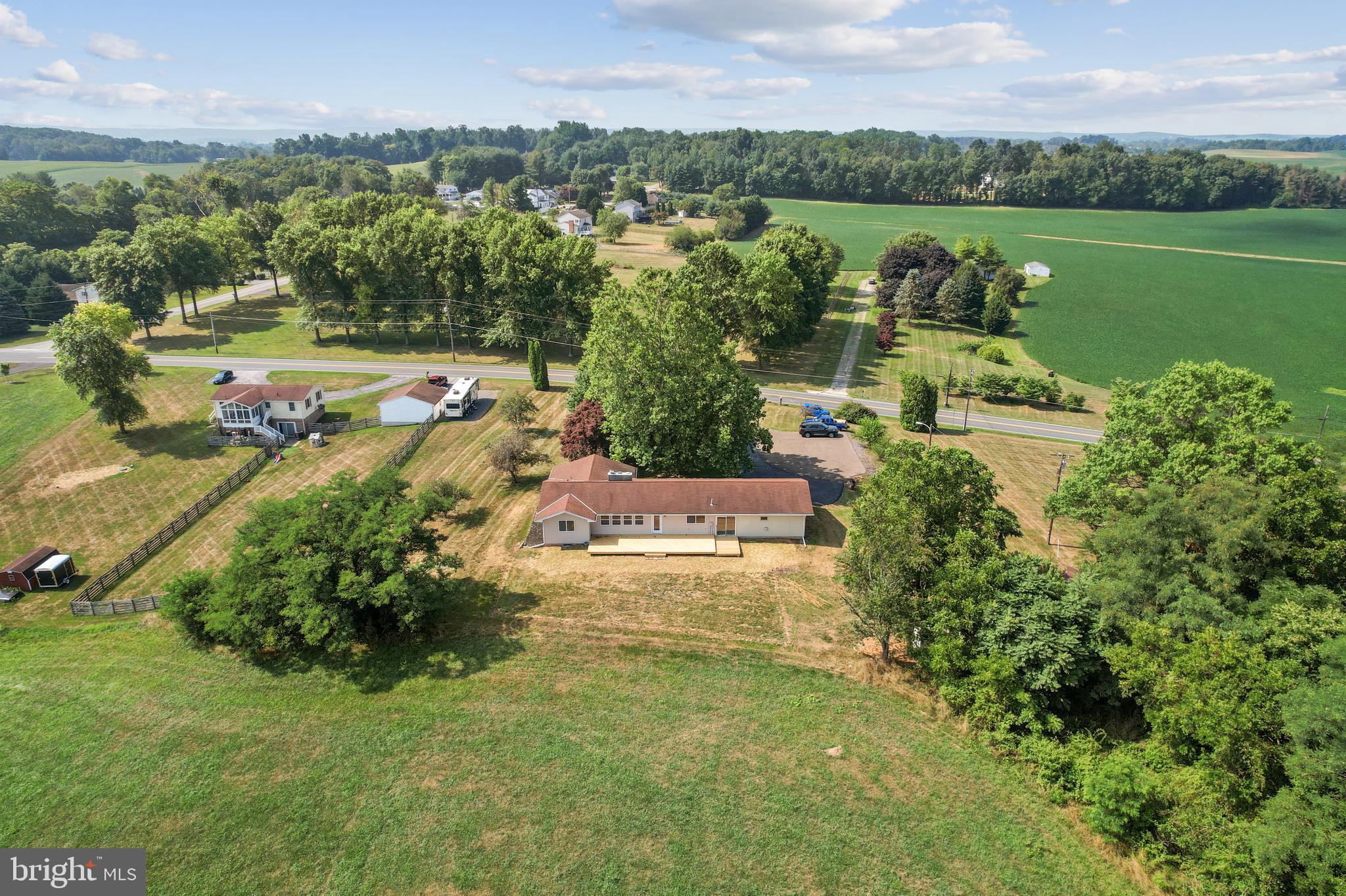 2122 Uniontown Rd
