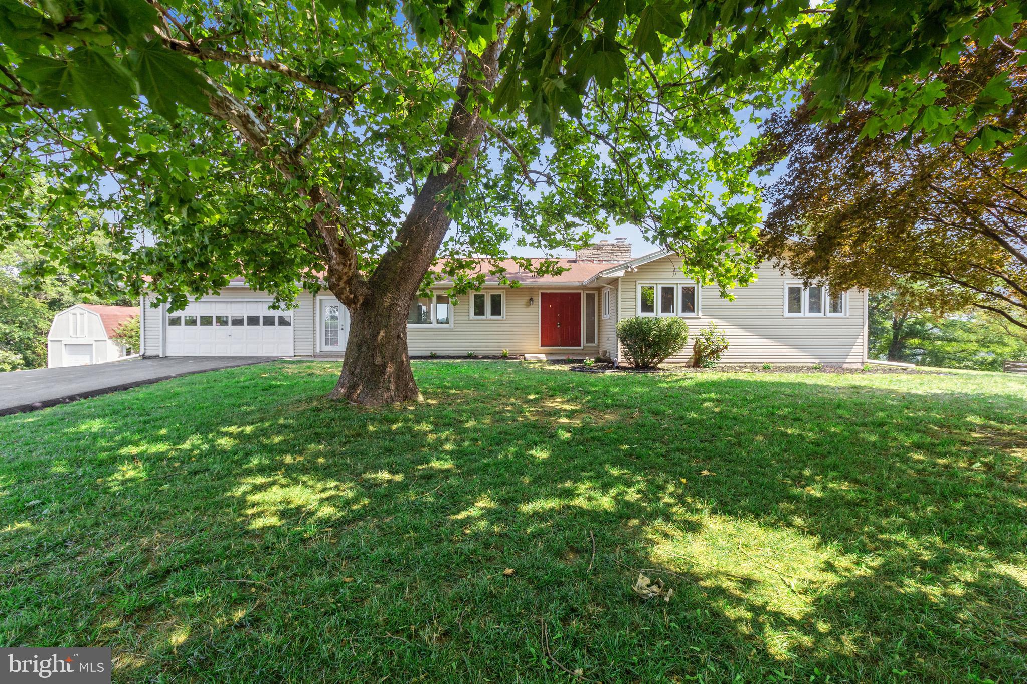 2122 Uniontown Rd