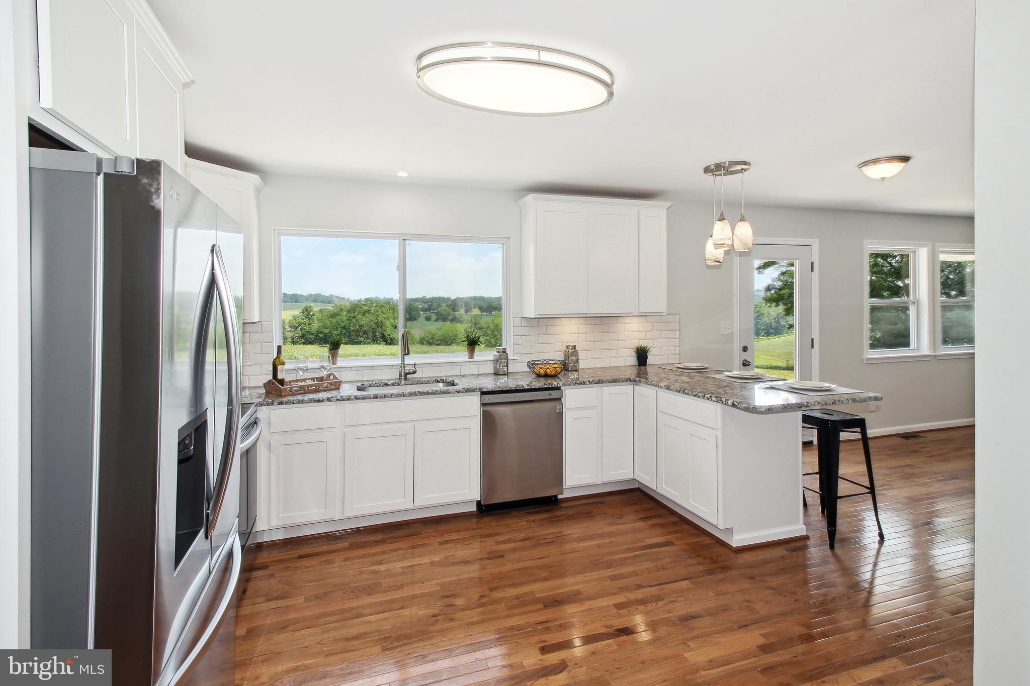 2122 Uniontown Rd