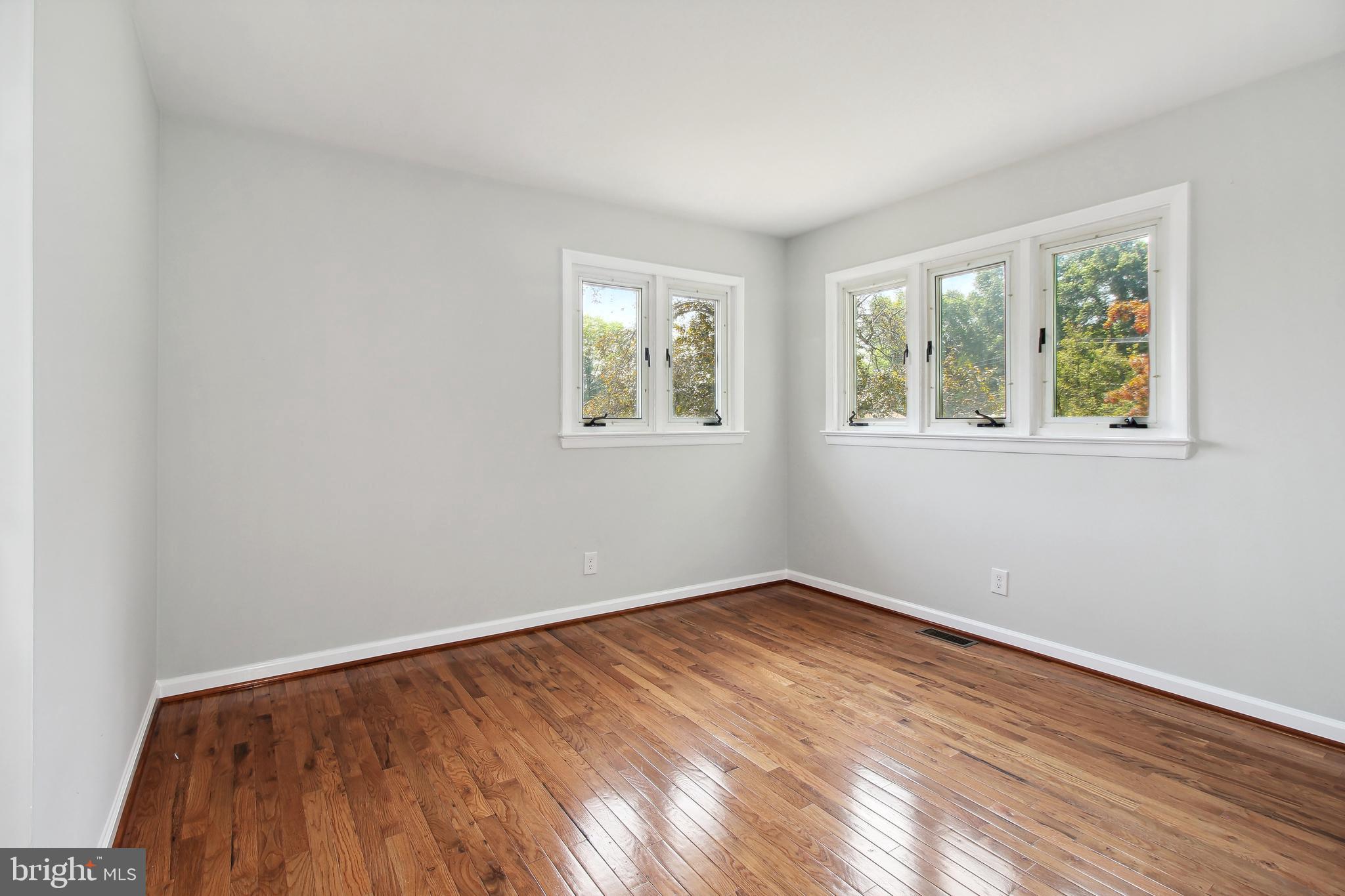 2122 Uniontown Rd
