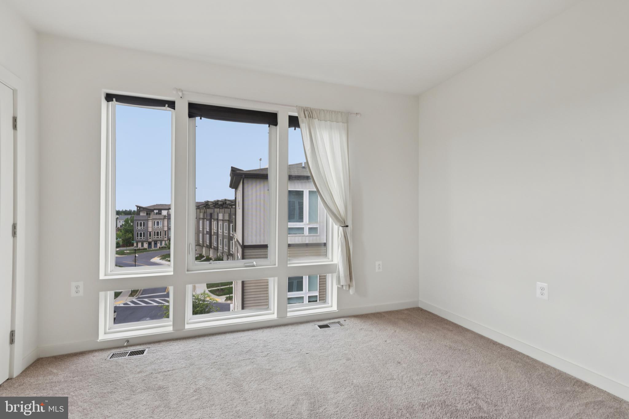 1461 WHEYFIELD DRIVE