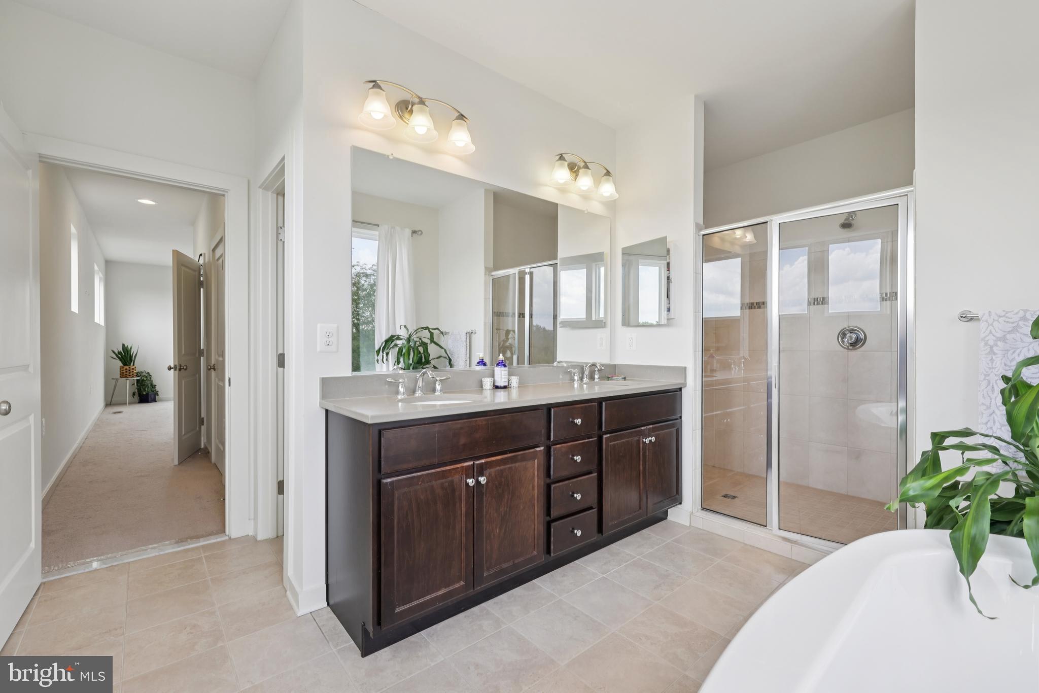 1461 WHEYFIELD DRIVE