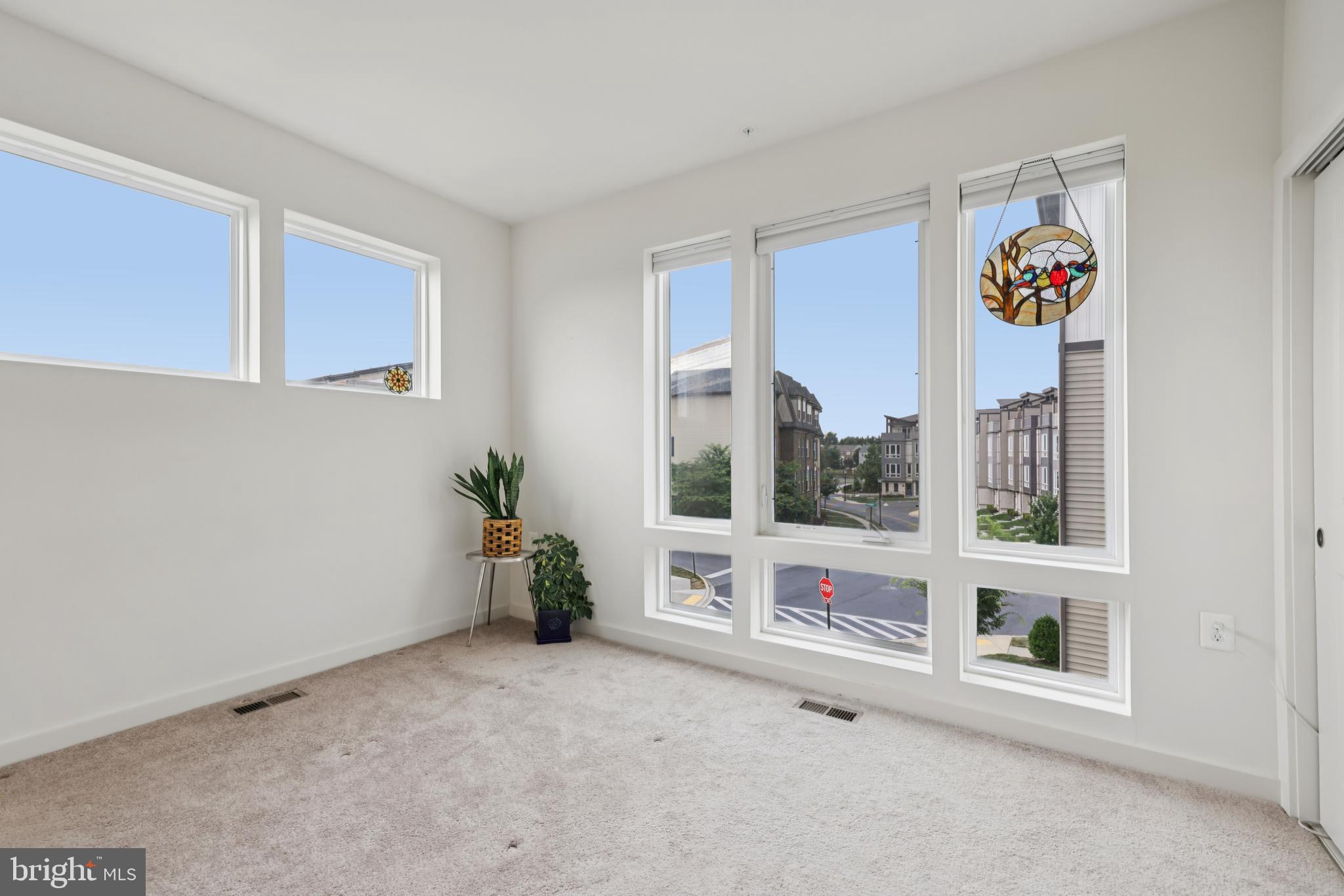 1461 WHEYFIELD DRIVE