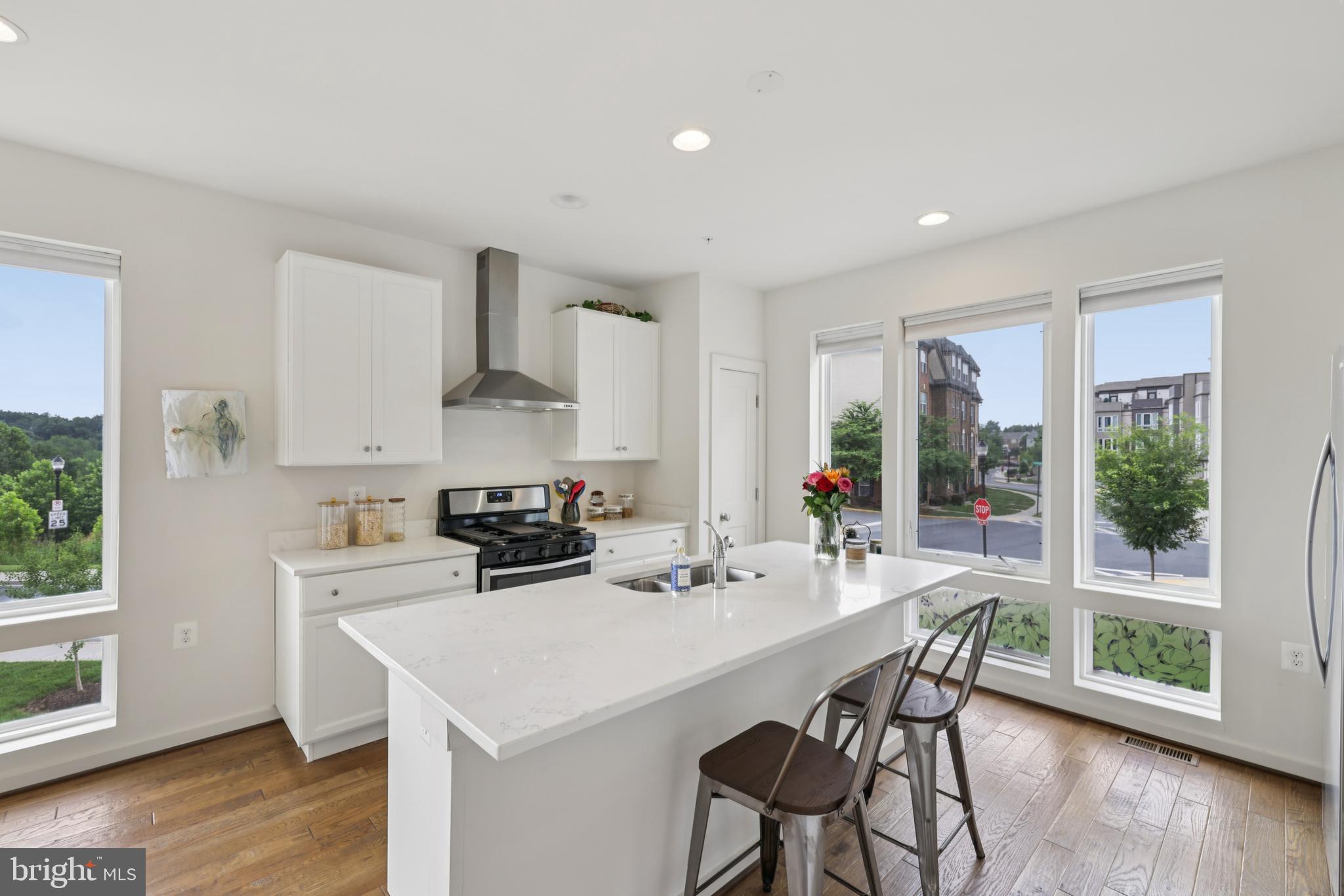 1461 WHEYFIELD DRIVE