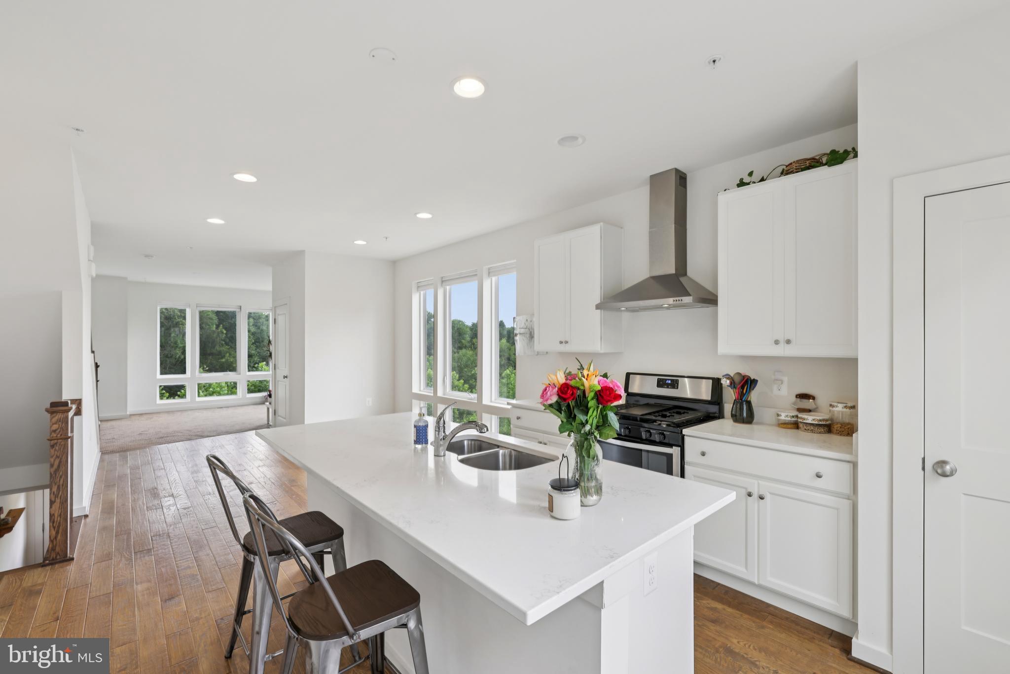 1461 WHEYFIELD DRIVE