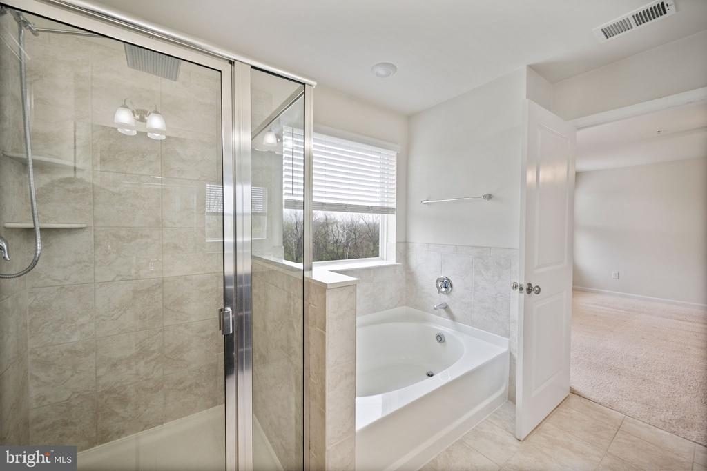 7026 FREEDOM WAY