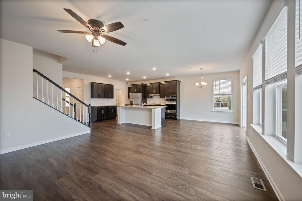 7026 FREEDOM WAY