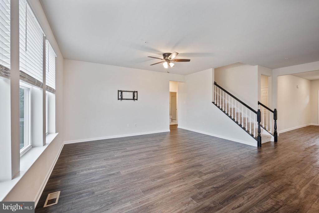 7026 FREEDOM WAY