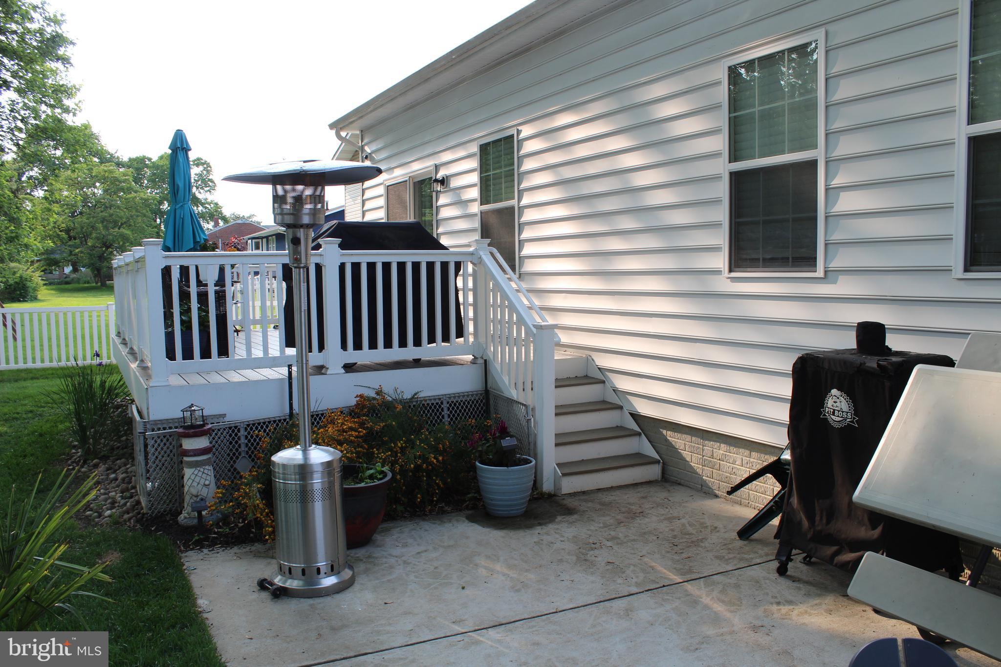 702 Long Bar Harbor Rd