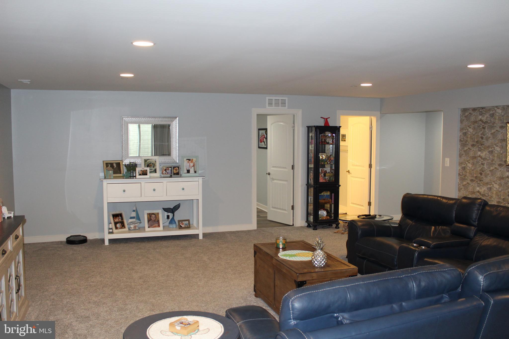 702 Long Bar Harbor Rd