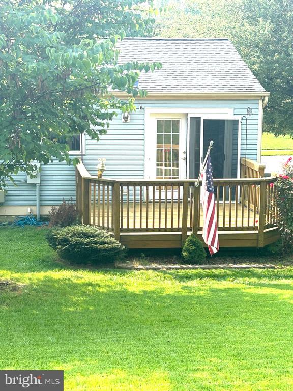 2509 LAUREL VALLEY GARTH