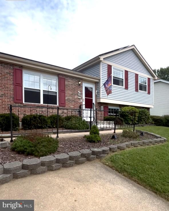 2509 LAUREL VALLEY GARTH