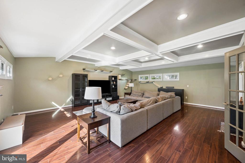 3106 SUPERIOR LANE LANE
