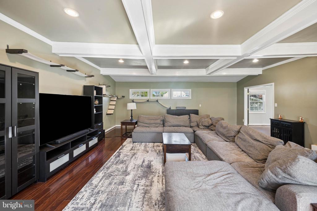 3106 SUPERIOR LANE LANE