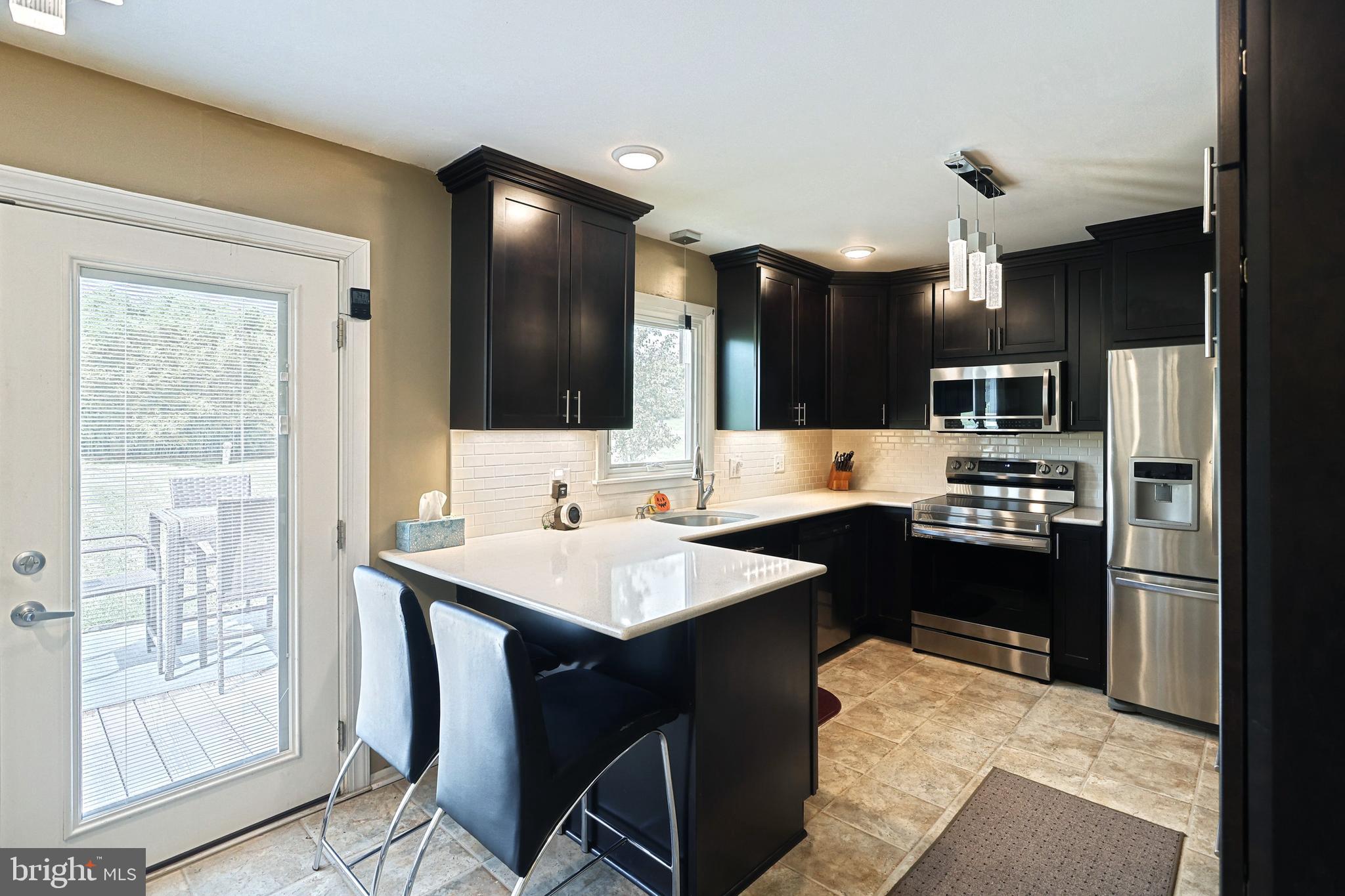 35 Kinsey Dr